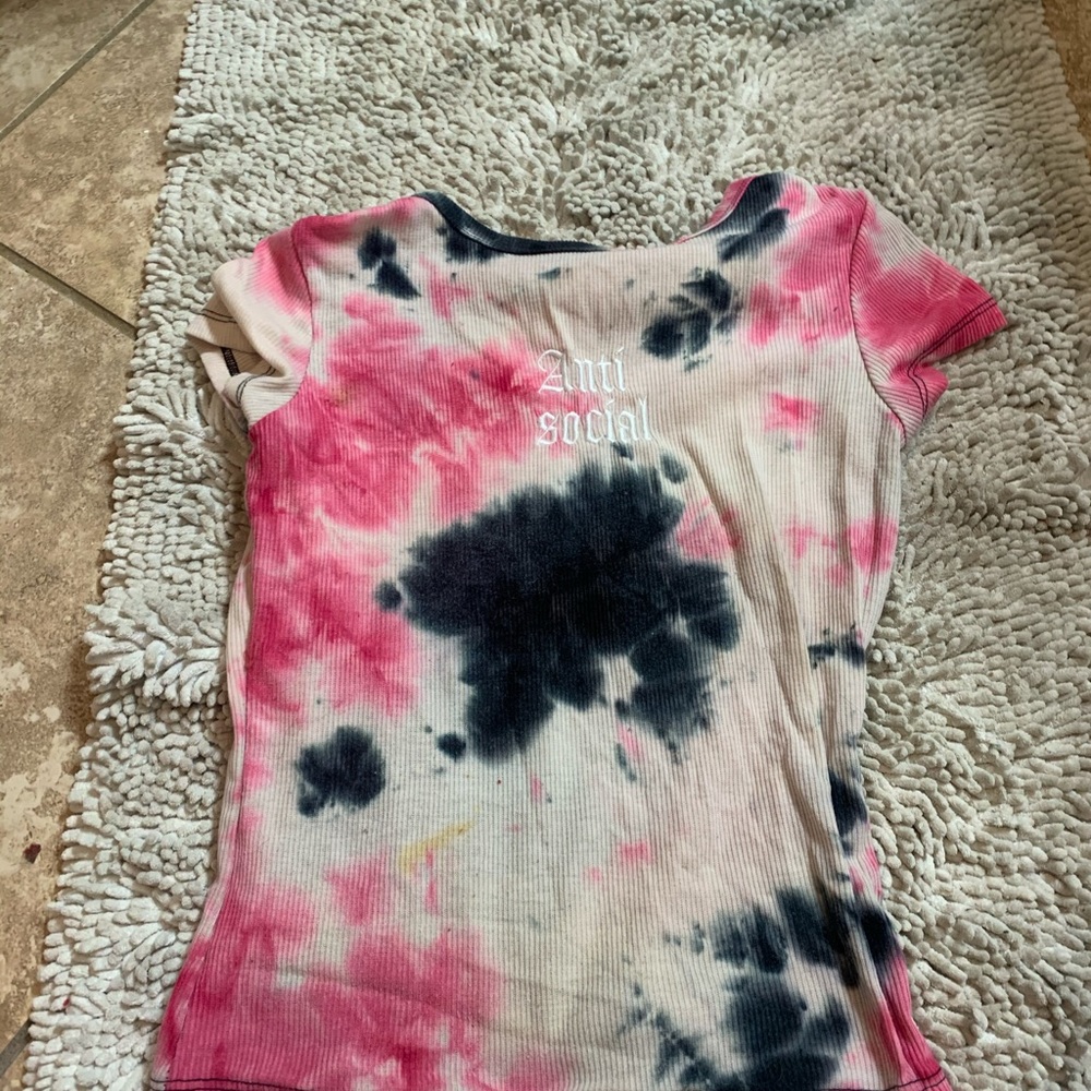 cute the dye shirt